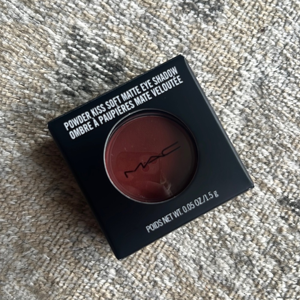 Mac Powder Kiss Soft Matt Eye Shadow in Devoted to Chili